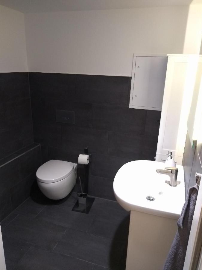 City-Apartment Spreeufer Im Herzen Berlins Eksteriør billede